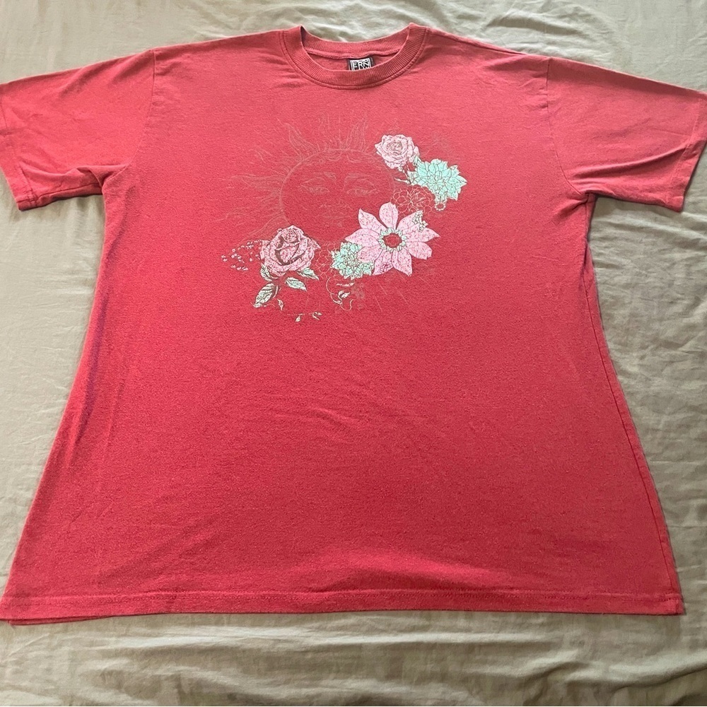 Modernlux tshirt sz xlarge
